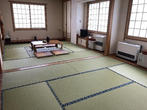 Отель Kashiwaya Gassan Nishikawa Экстерьер фото