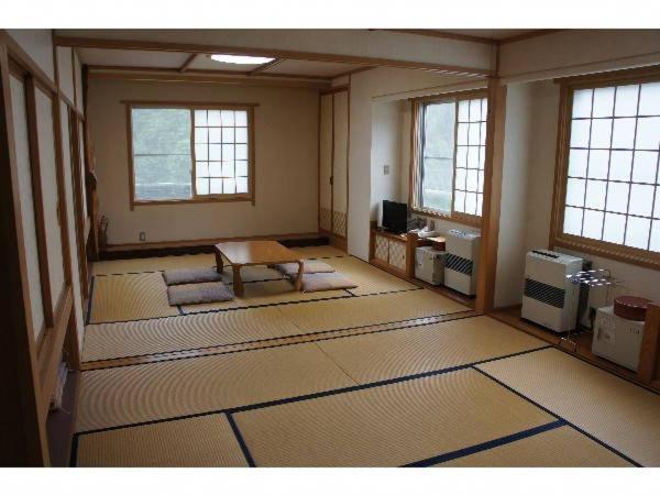 Отель Kashiwaya Gassan Nishikawa Экстерьер фото